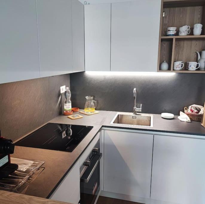 Monolocale Nuova Costruzione Con Giardino Apartment *