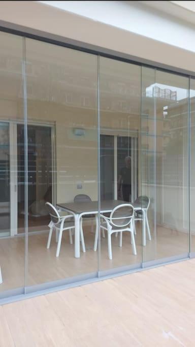 Monolocale Nuova Costruzione Con Giardino Apartment Rom