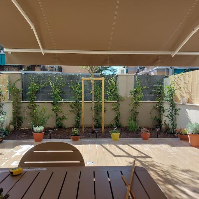 Apartment Monolocale Nuova Costruzione Con Giardino Rom