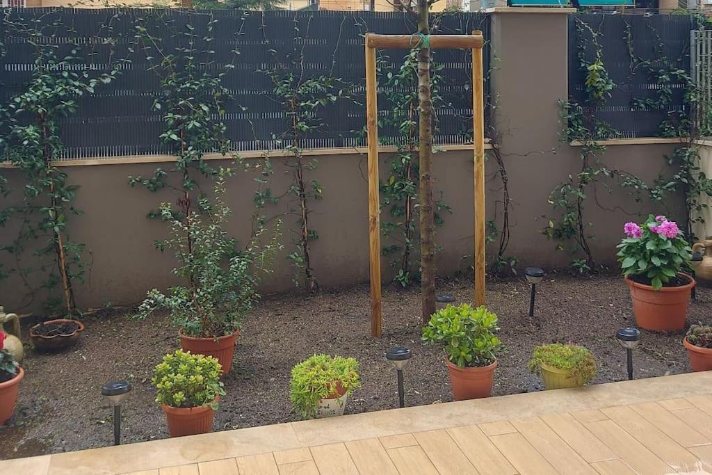 Monolocale Nuova Costruzione Con Giardino